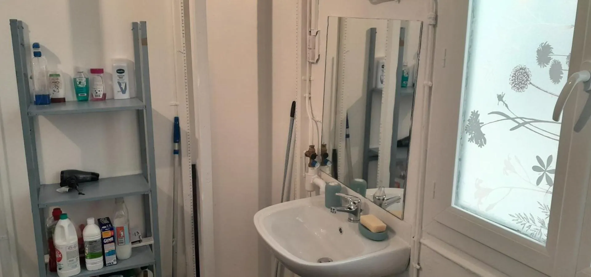 Po1-Tpsa06-5D- Room Porte 20 *